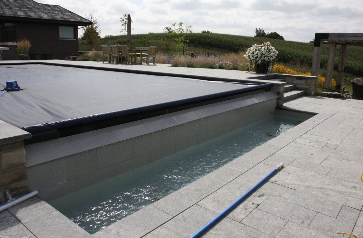 Pool opening and closing services in Hawthorne, CA